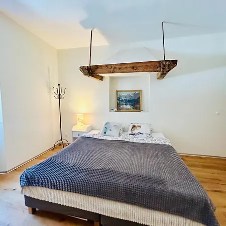 Appartement Des Alpes *